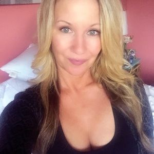 Meet your Posher, Jenni